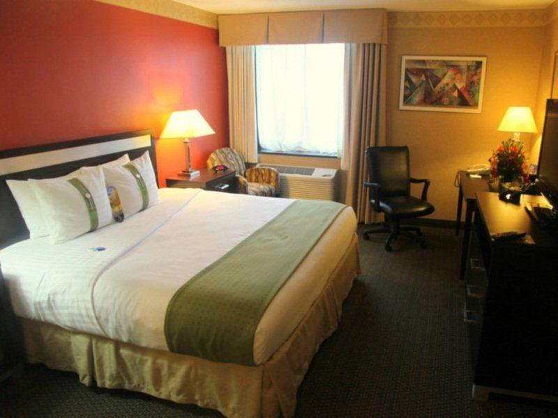 The Laguardia Hotel Ню Йорк Екстериор снимка