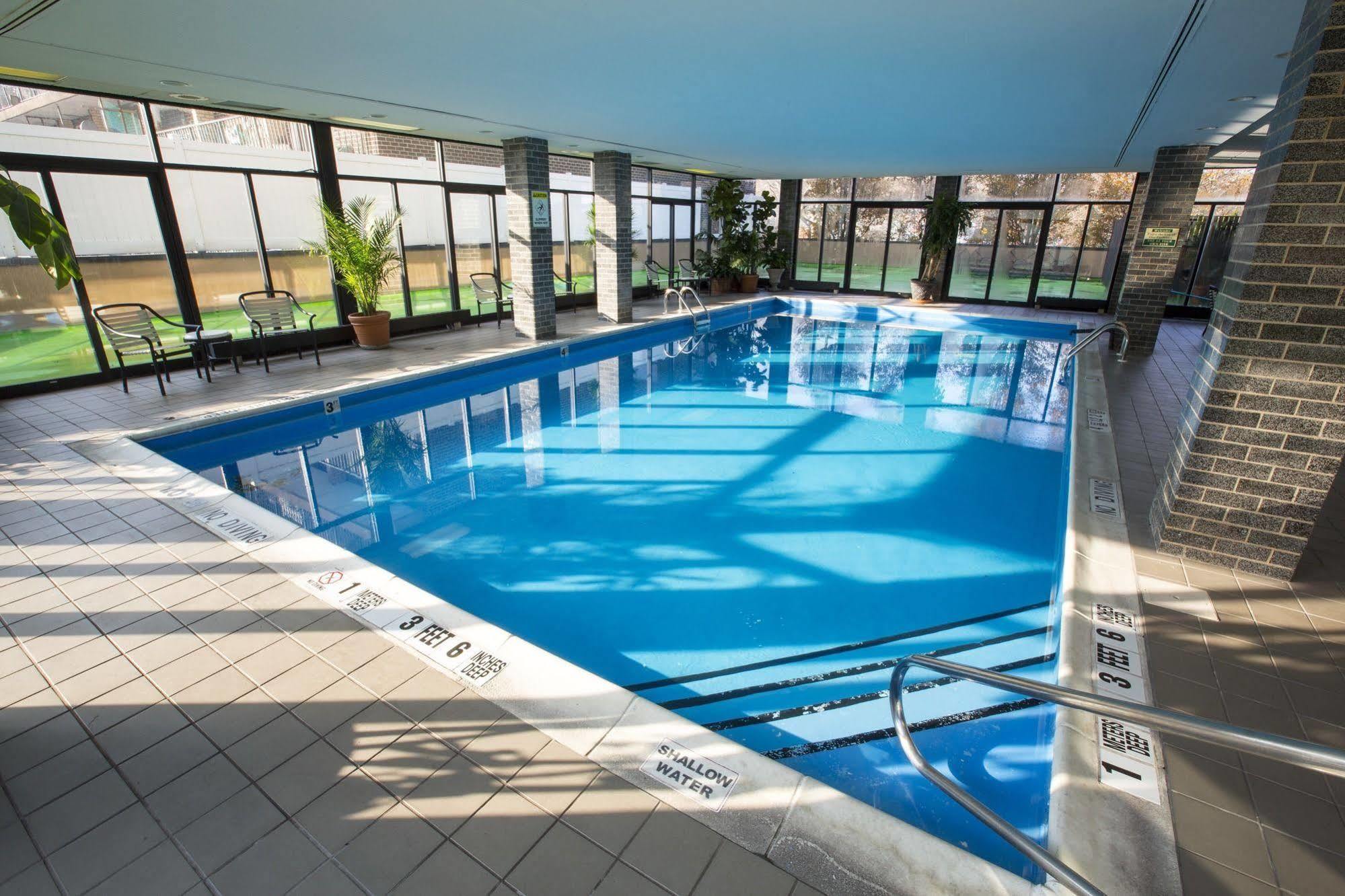 The Laguardia Hotel Ню Йорк Екстериор снимка